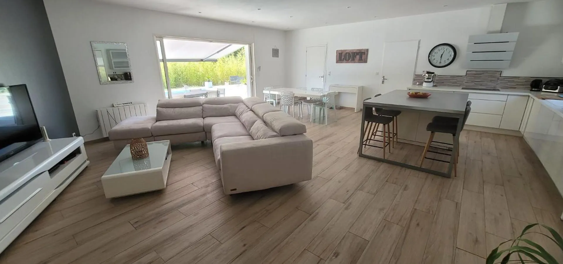 Villa Lorgues France